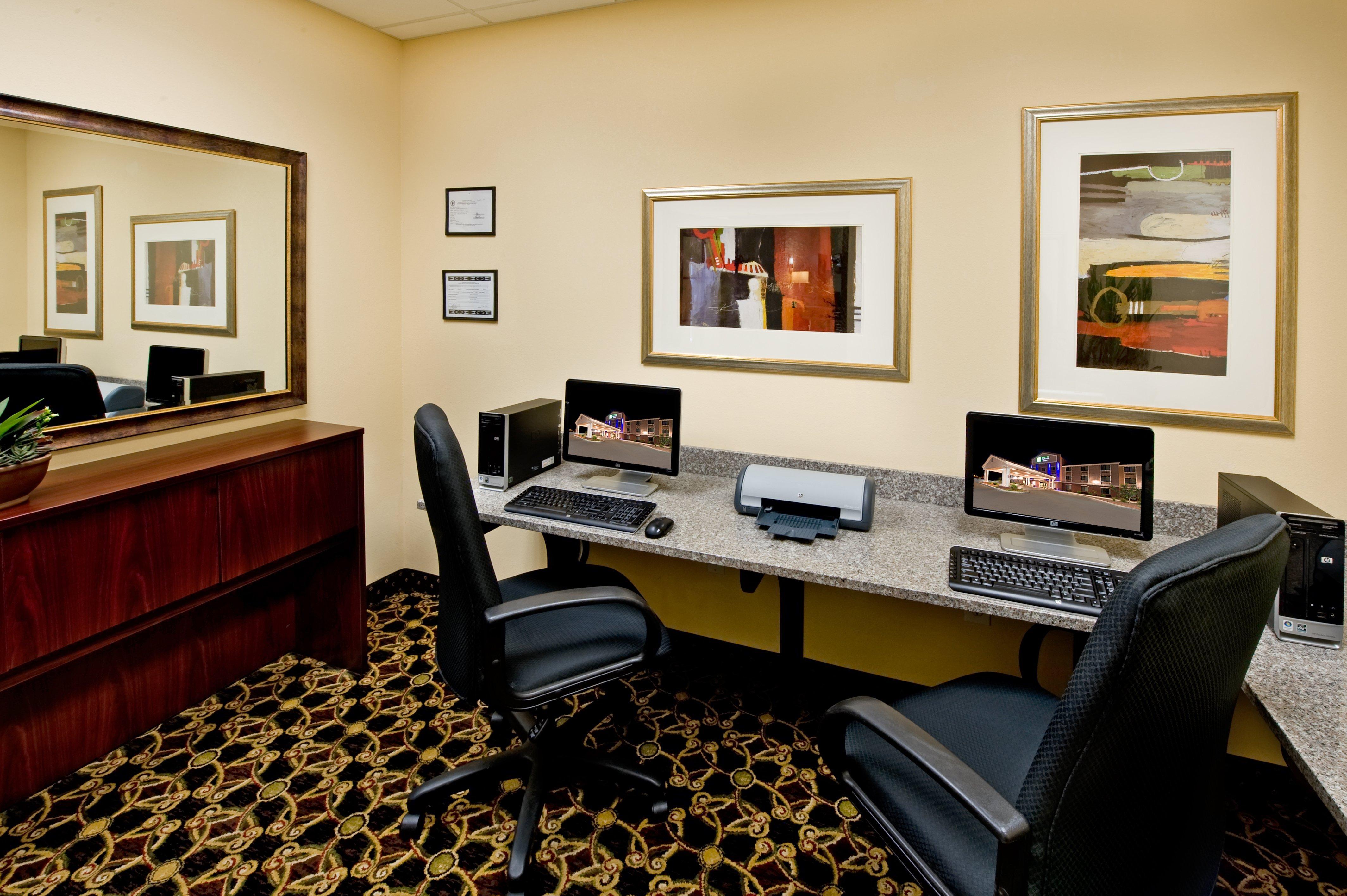 Holiday Inn Express & Suites Willcox Eksteriør billede