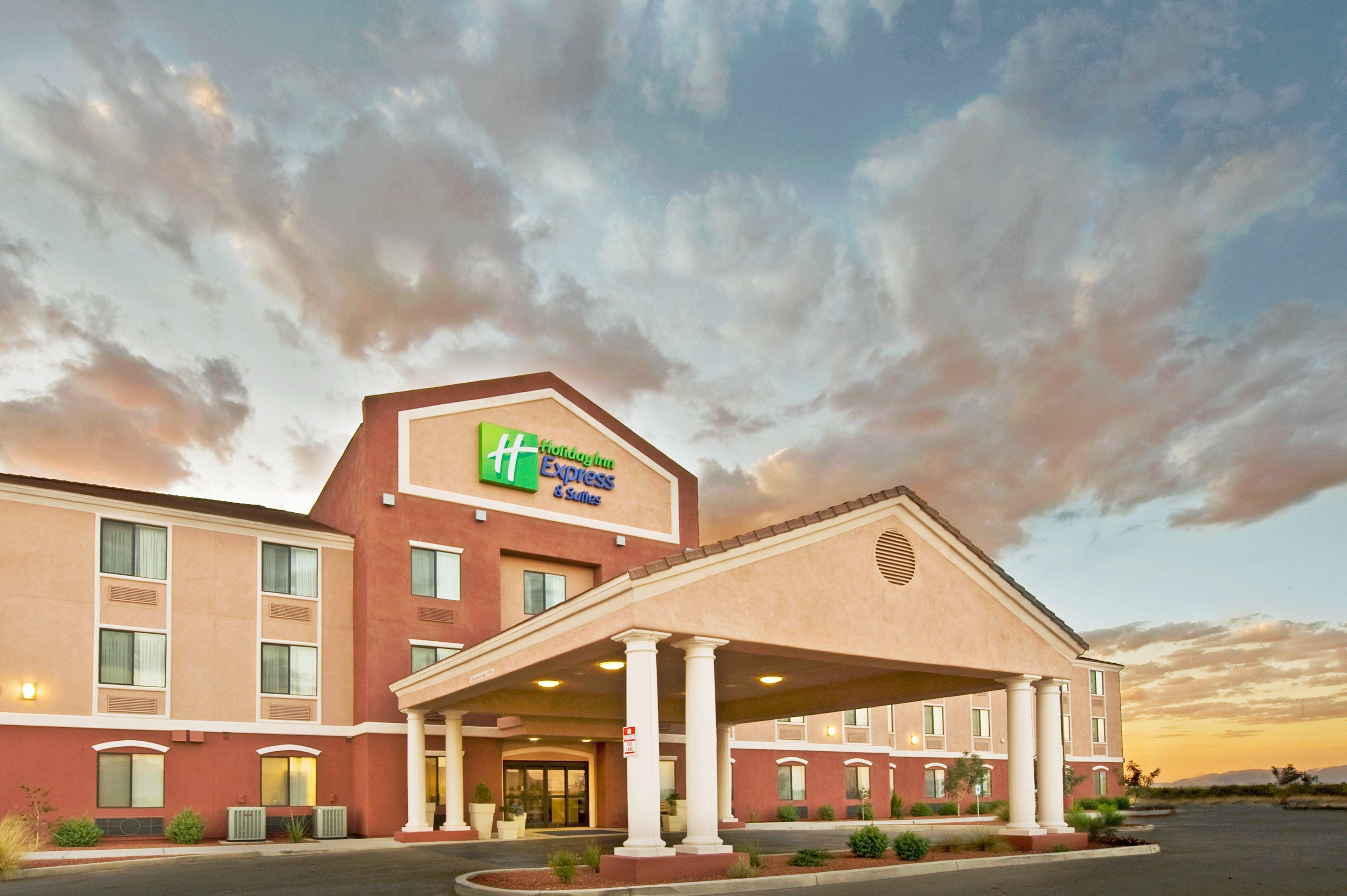 Holiday Inn Express & Suites Willcox Eksteriør billede